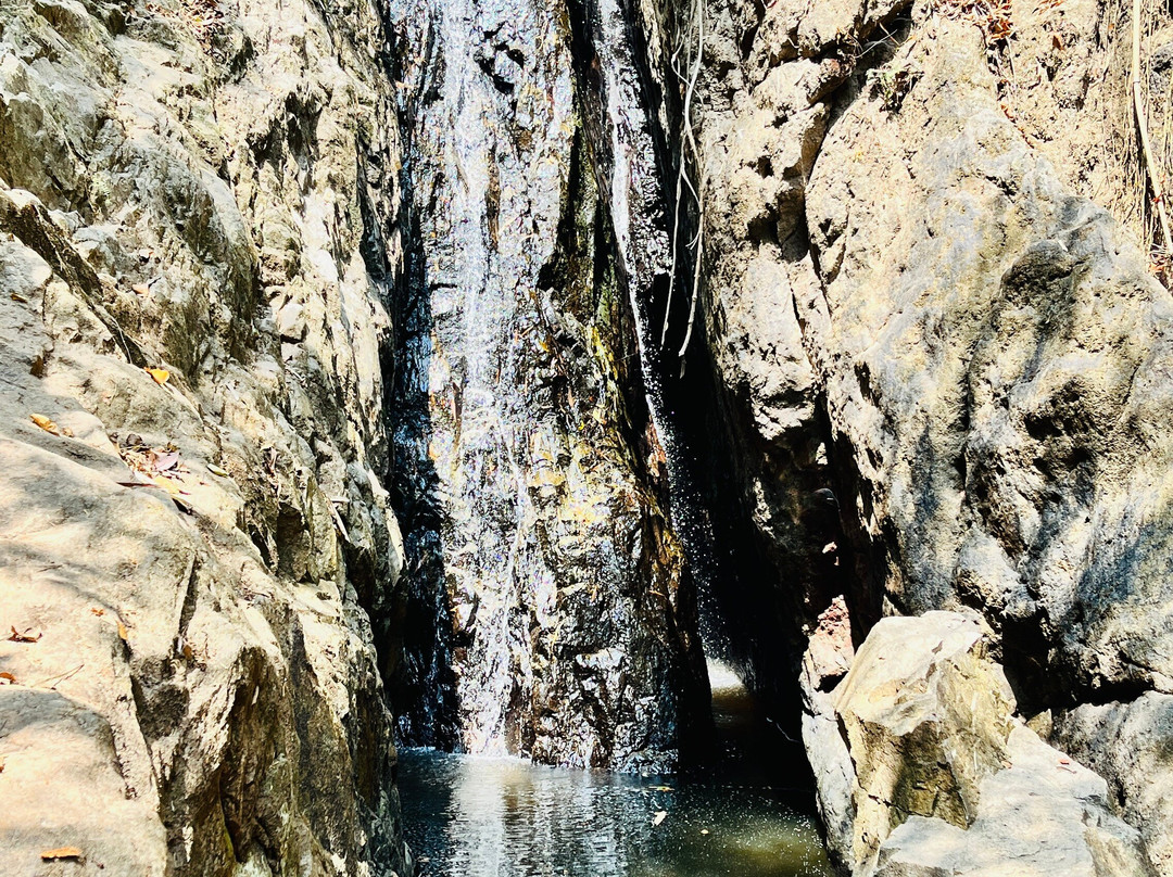 Bang Pae Waterfall-Thep Krasattri必去景点