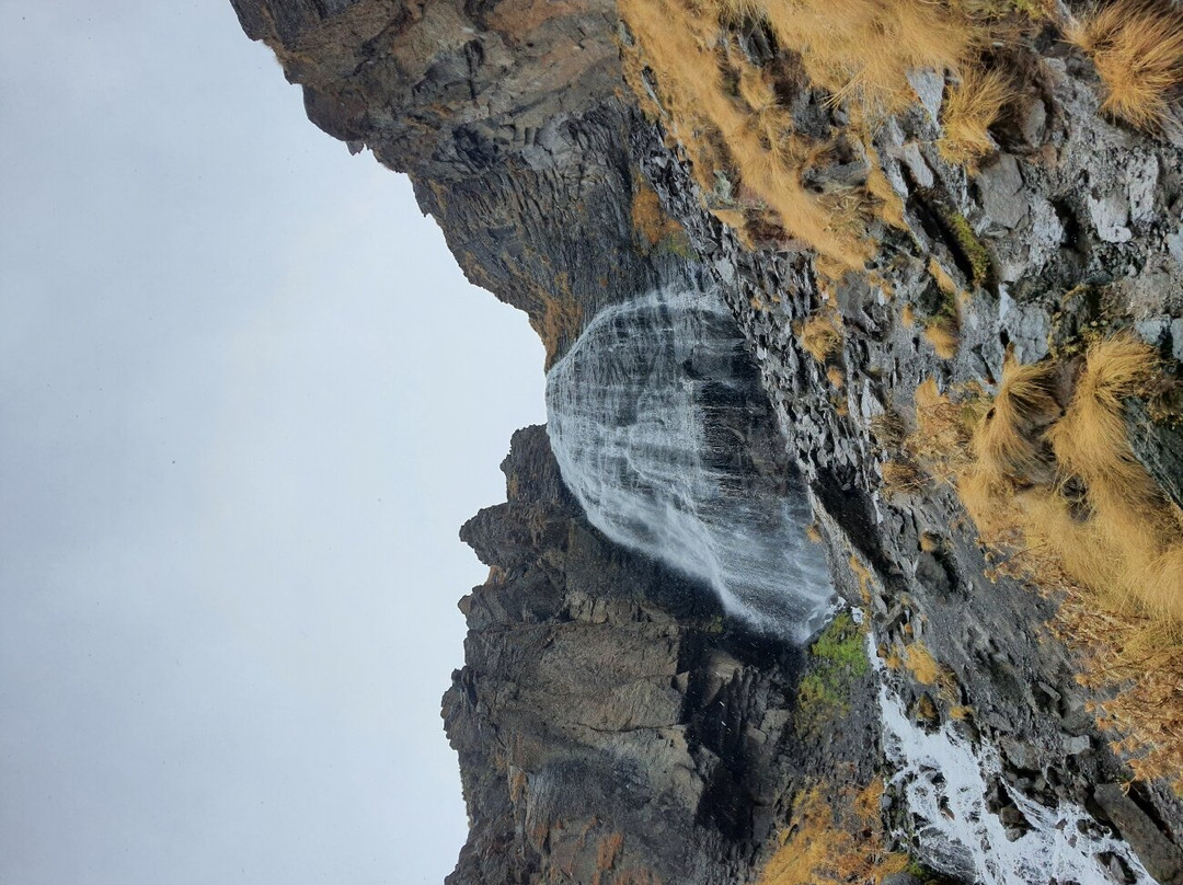 Waterfall Devichi Kosy景点图片