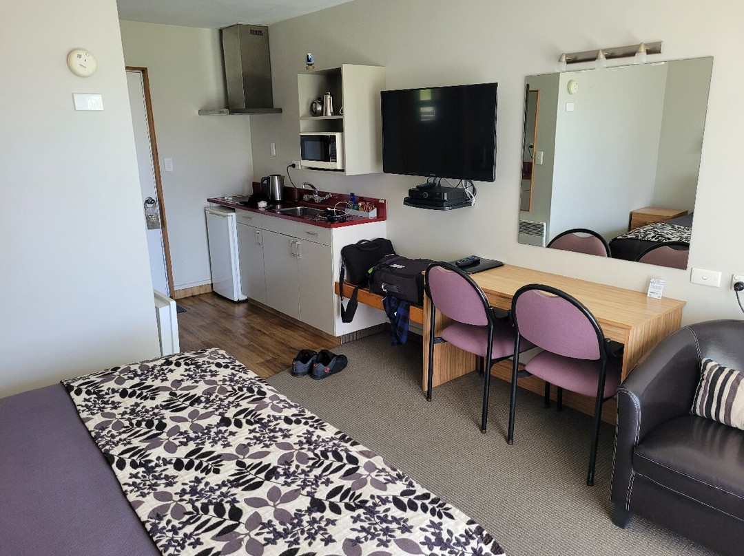 Buller Court on Palmerston主图