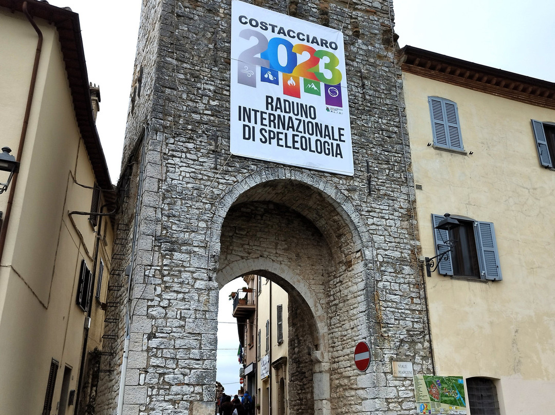 Castello di Costacciaro-Costacciaro必去景点
