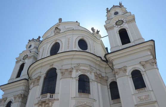 Universitatsplatz-萨尔茨堡必去景点