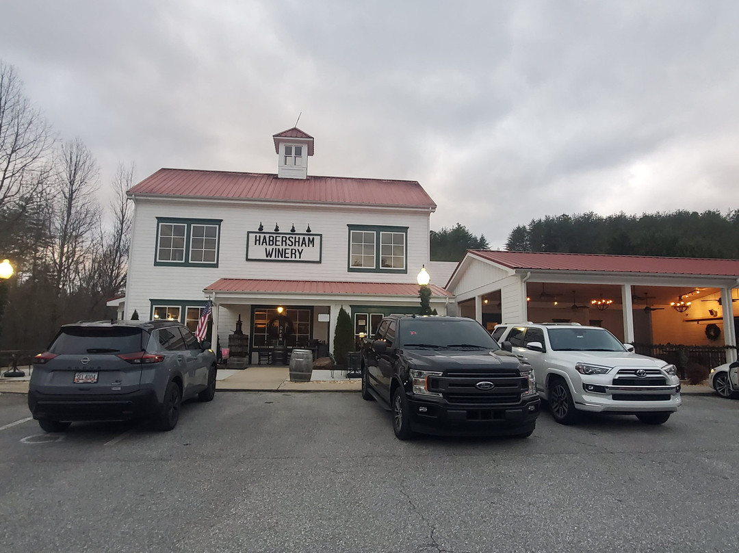 Helenbach Winehause & Candle Boutique-海伦必去景点