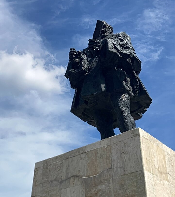 Statue of Nicolas de Ovando-圣多明哥必去景点