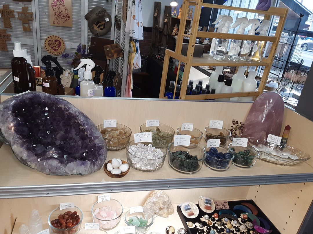 Annie's Oak Street Artisan Market景点图片