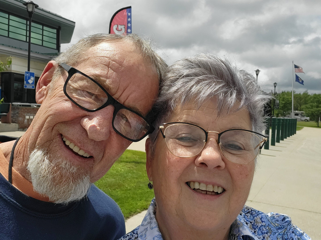 朗伍德疗养酒店