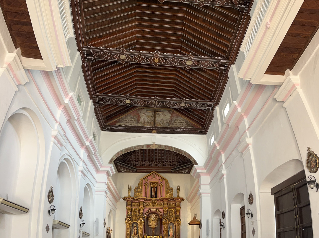 Iglesia de Santo Toribio景点图片