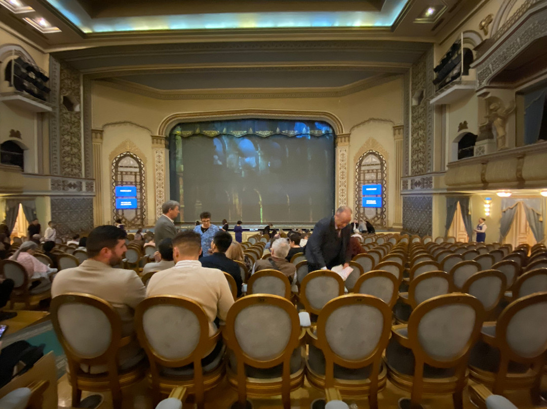 Kazakh State Academic Theatre Of Opera And Ballet Named After Abay-阿拉木图必去景点