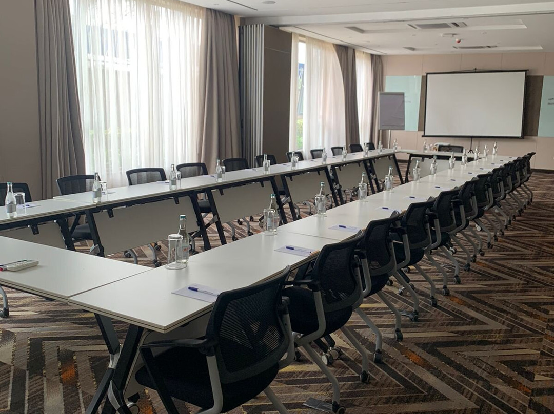 Ulwazi Place by Trianum主图