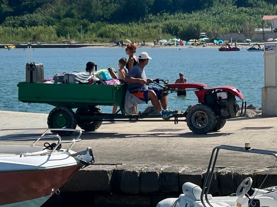 Susak Island景点图片