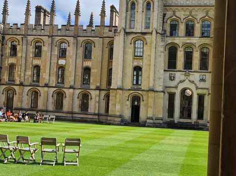 Oxford magic Walking tours