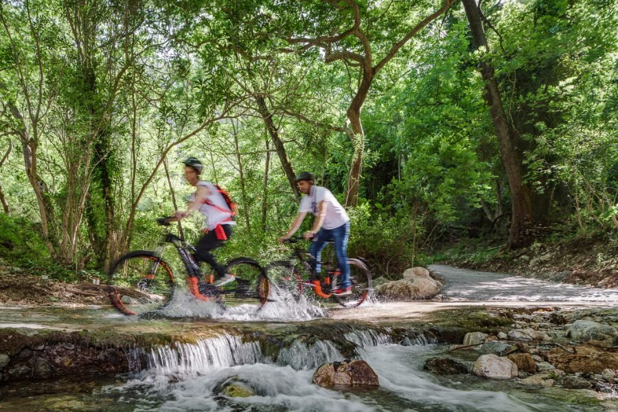 Esperides Hotel主图