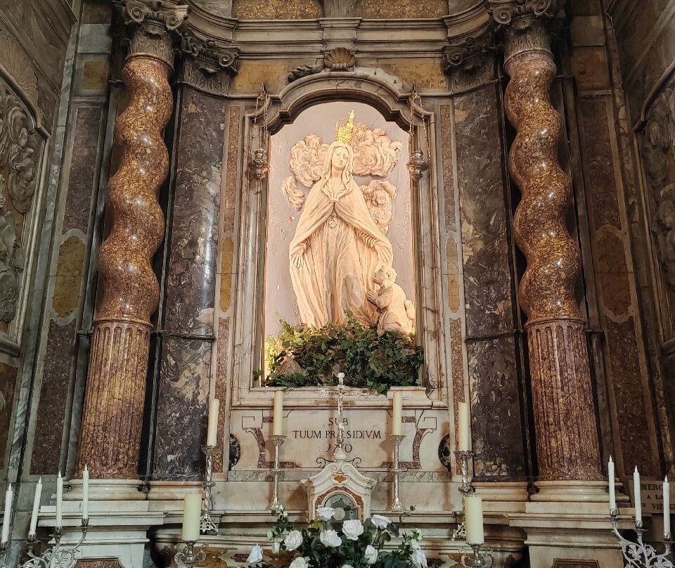 Cathédrale Notre-Dame-de-l'Assomption景点图片