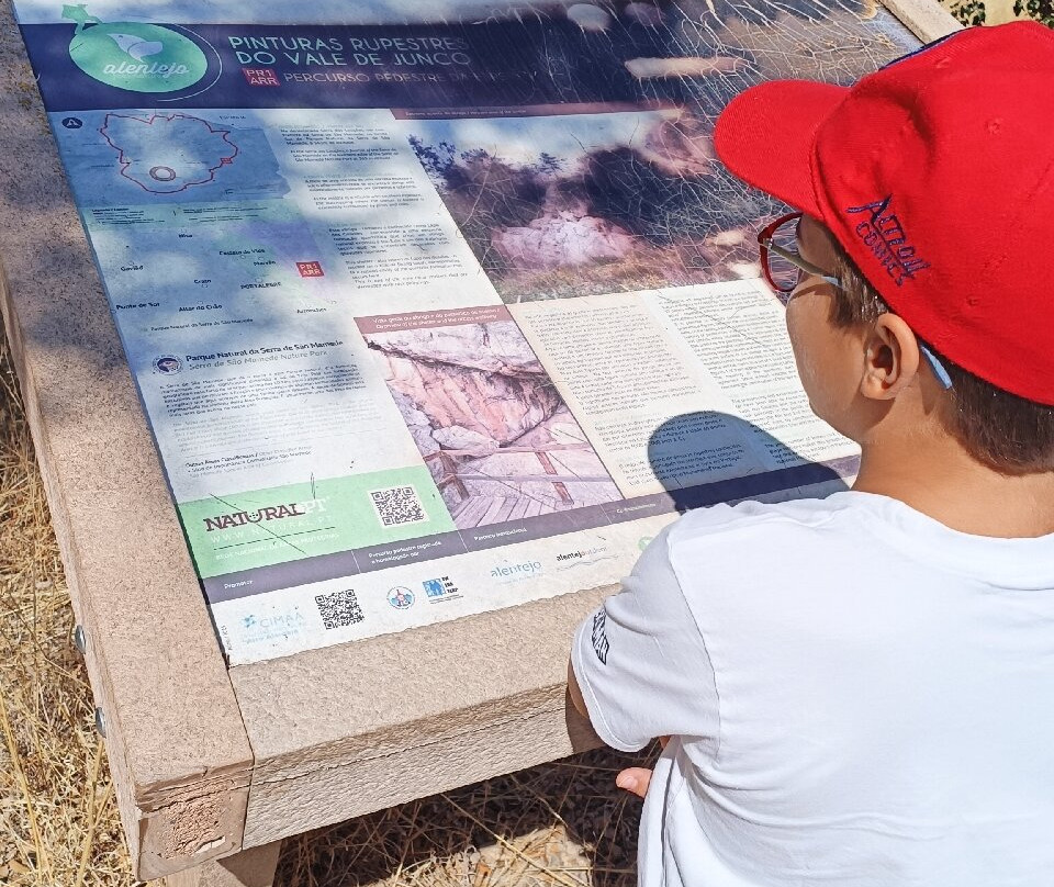 Pinturas Rupestres de Vale de Junco - Lapa dos Gaivoes-Arronches必去景点