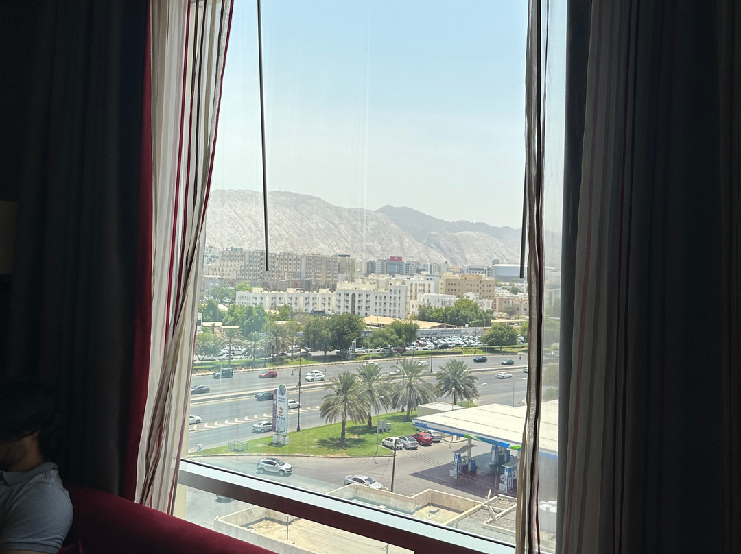 Ramada Encore by Wyndham Muscat Al-Ghubra主图