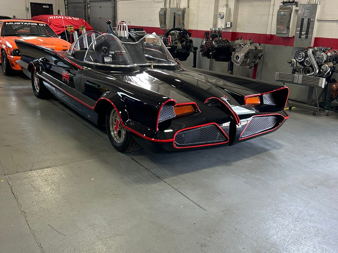 Roush Automotive Collection-利沃尼亚必去景点