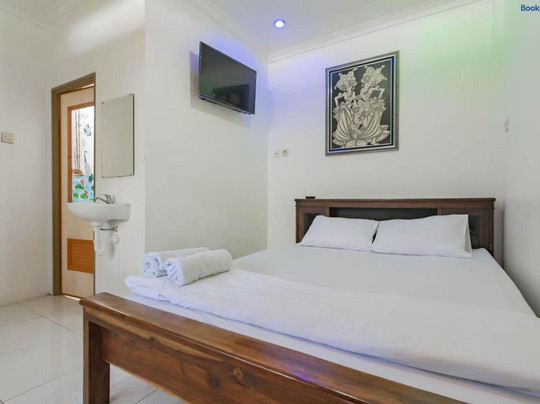 OYO 2915 Erika Homestay