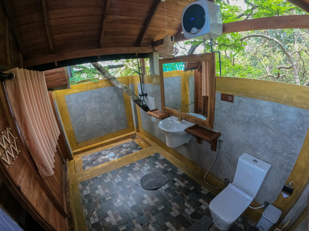 Sundown Lake Hotel & Spa