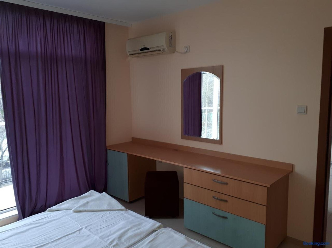 Apart Khotel Ravda