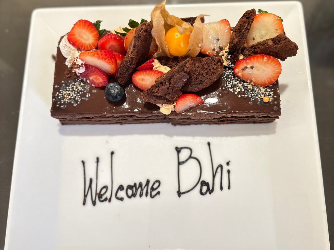 Bahi Ajman Palace Hotel主图