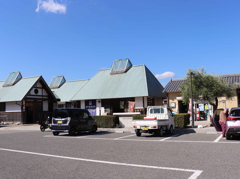 Michi-no-Eki Left Stones made for Osaka Castle-土庄町必去景点