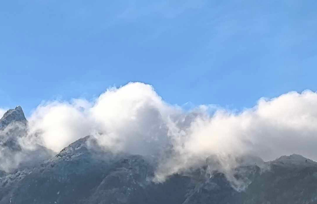 Dent du Chat景点图片