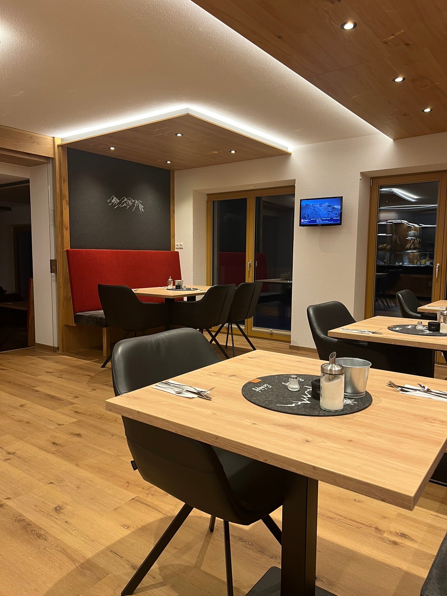 Berghof Schopf-官方