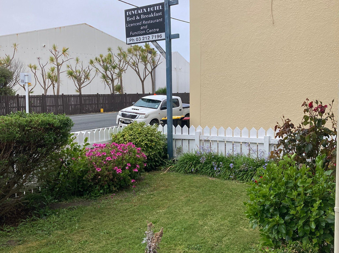 Foveaux Hotel主图