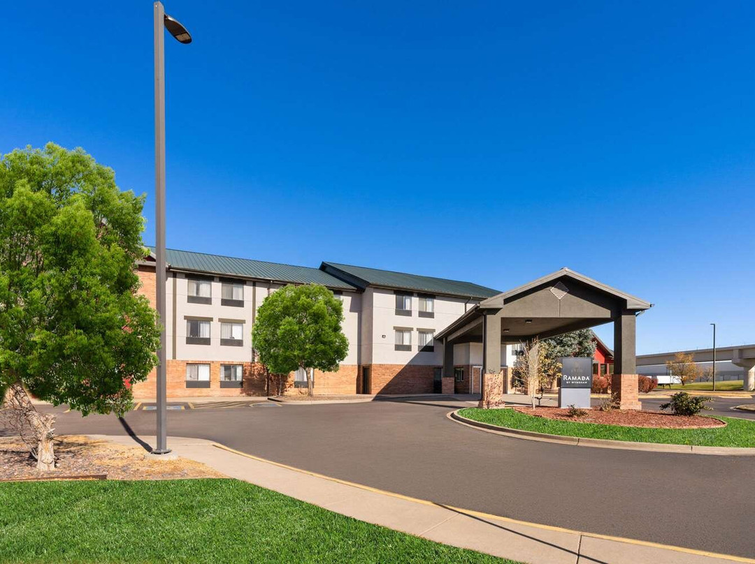 列克星敦旅馆及套房酒店（丹佛机场盖特威公园）