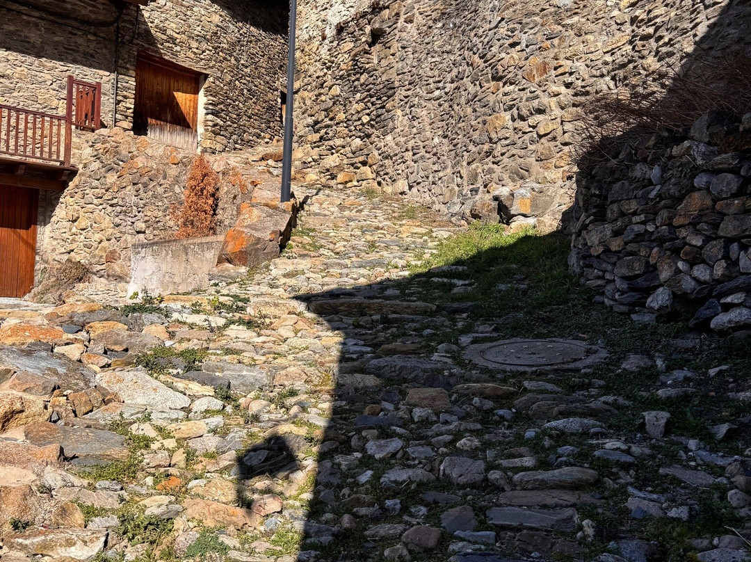 Esglesia de la Nativitat de Durro景点图片