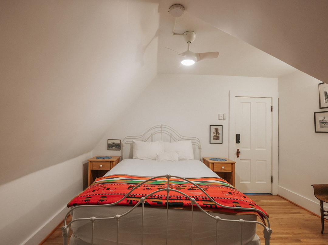 Gable House Bed And Breakfast Inn主图