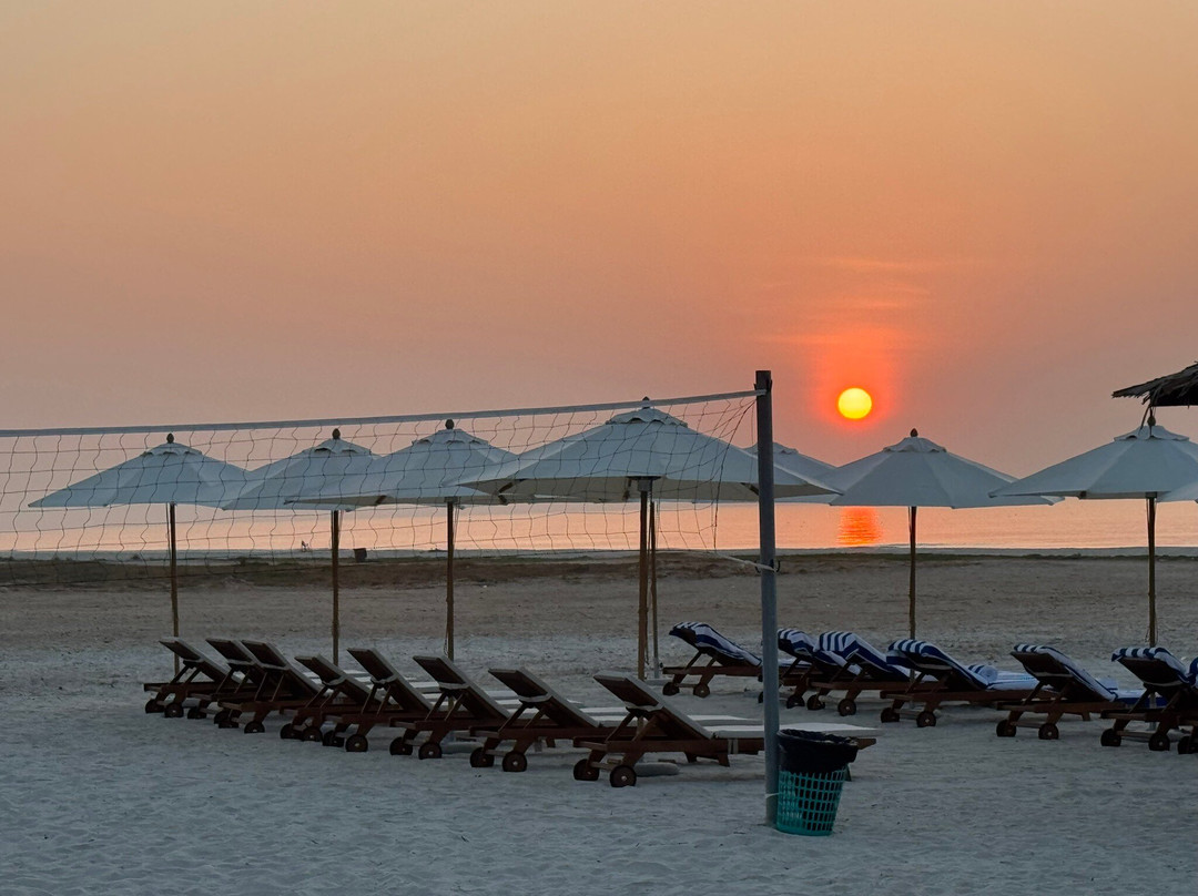 Tulip Inn Majan Hotel主图