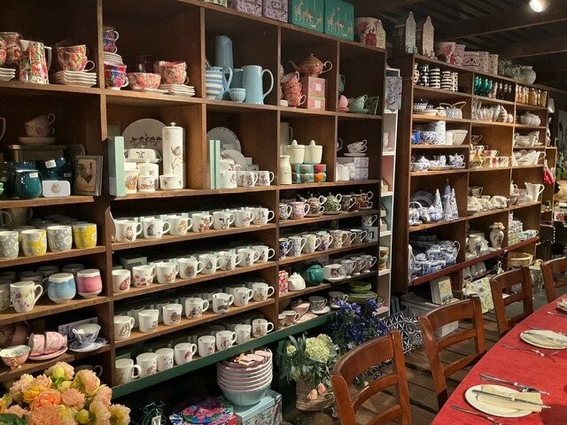 Wag Walters Emporium-布里奇敦必去景点