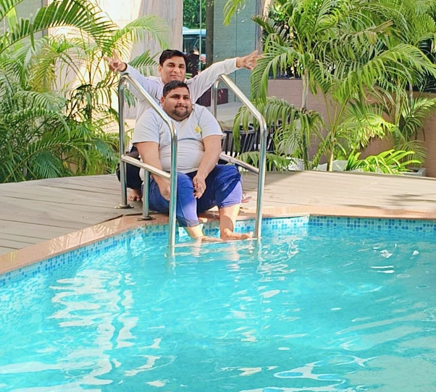 马赛克酒店主图