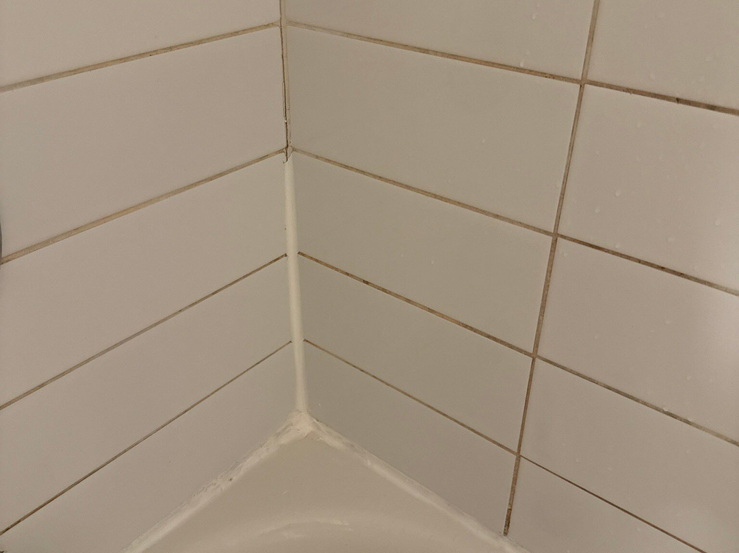 博塞茹尔三角洲酒店主图