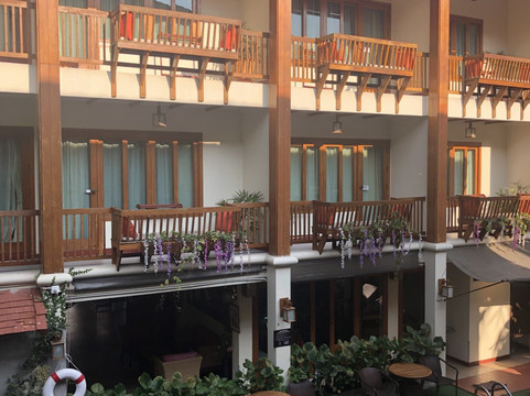 荣颂歌酒店主图