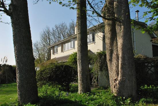 Westover House主图