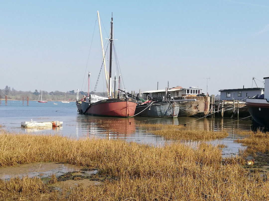 Pin Mill Wrecks景点图片