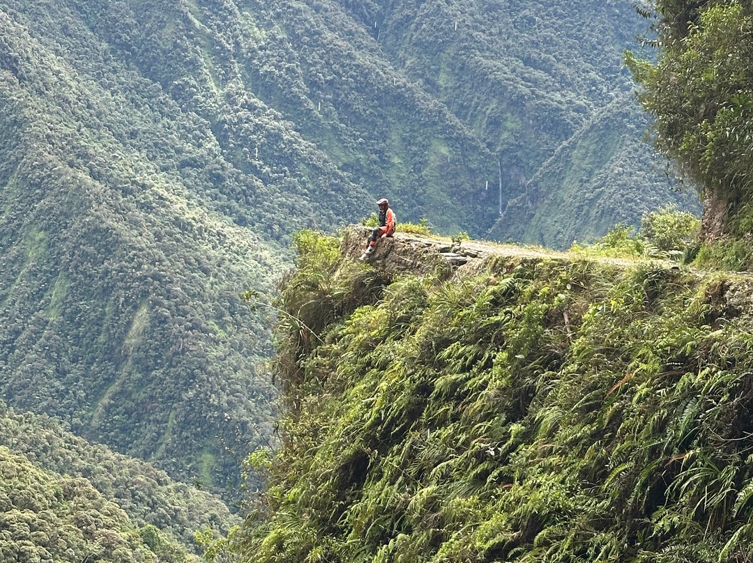 Evolution Adventure Travel - Death Road-拉巴斯必去景点