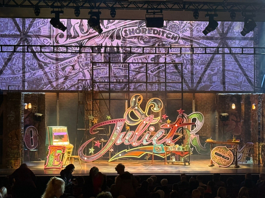 Cliffs Pavilion Theatre-滨海绍森德必去景点