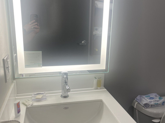 Microtel Inn & Suites by Wyndham Winchester主图