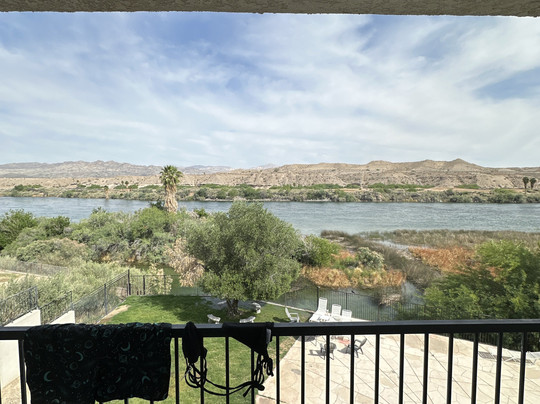 Lodge on the River主图