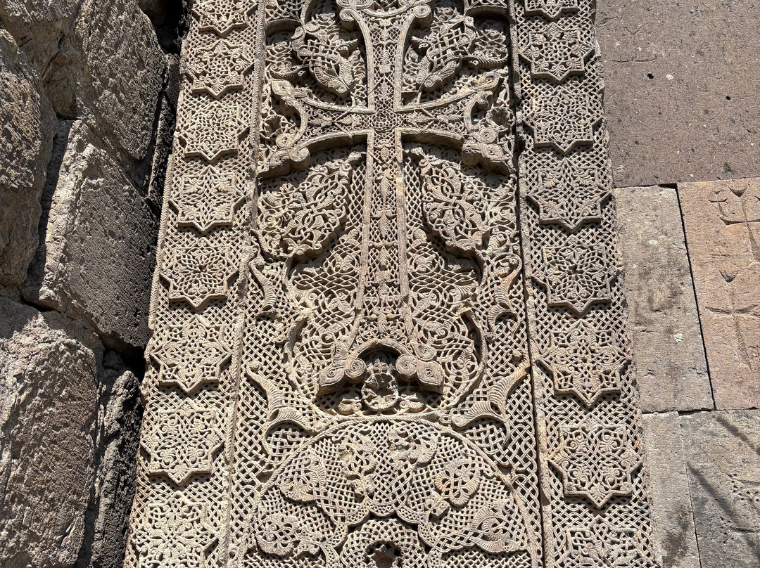 Statue of Akhtamar at Lake Sevan-Sevan必去景点