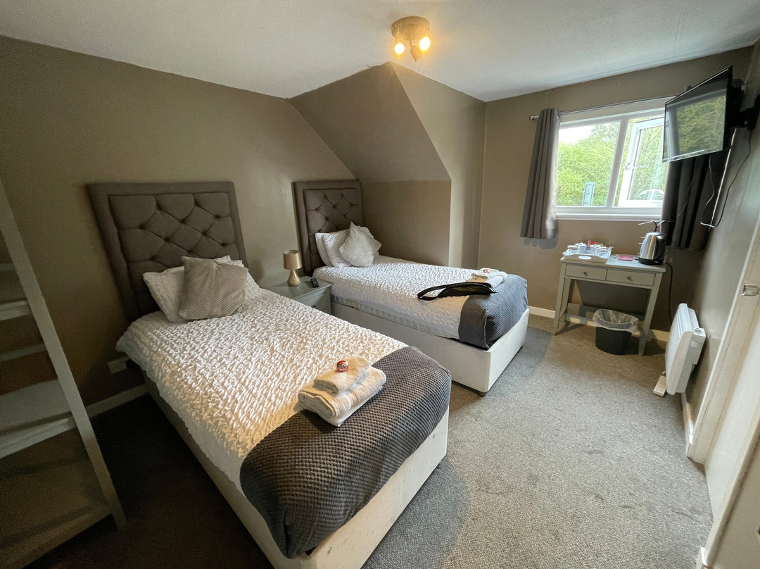 Highland Bridge Hotel