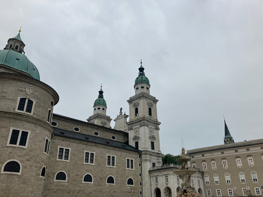 Residenzplatz-萨尔茨堡必去景点