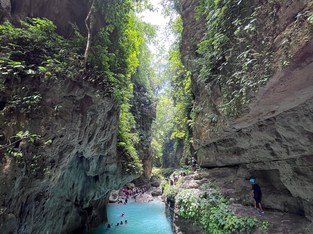 Kawasan Canyoneering-Badian必去景点