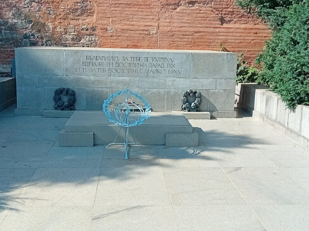 Monument to the Unknown Warrior-索非亚必去景点