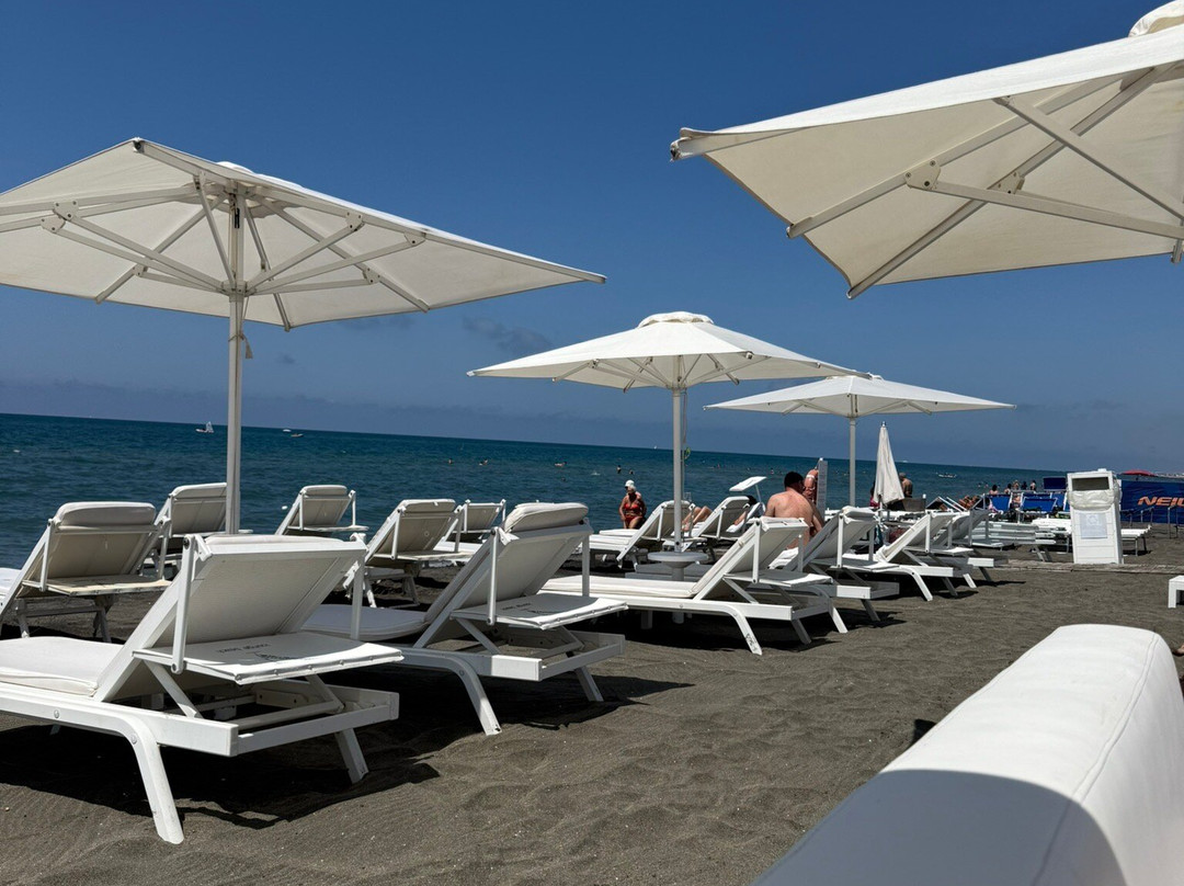 V Lounge Beach-Lido di Ostia必去景点