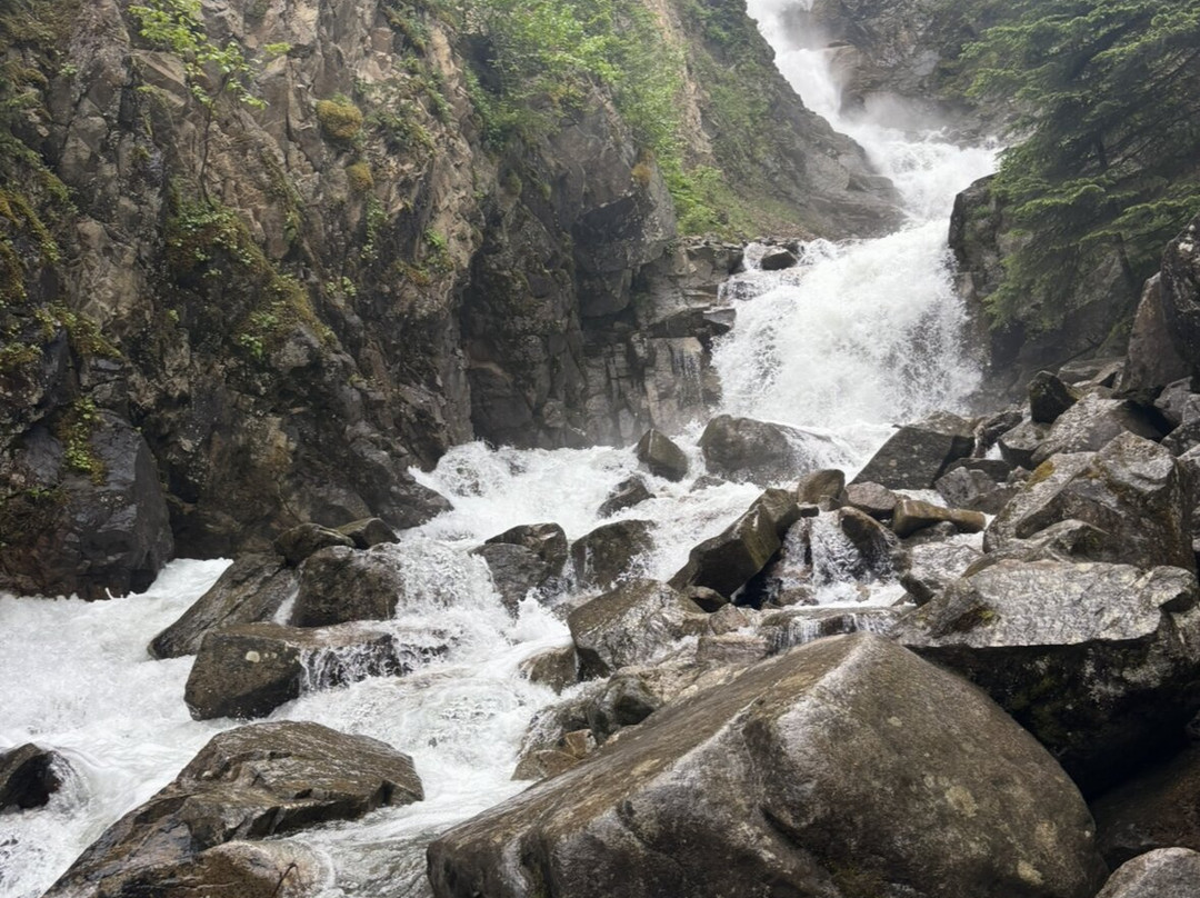 Lower Reid Falls-史凯威必去景点