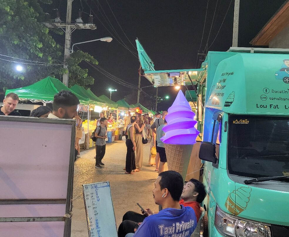 Chaweng Night Market-查汶海滩必去景点