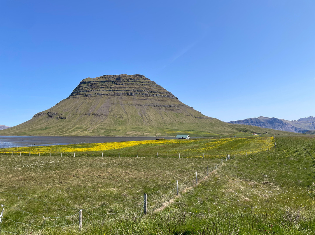 Kirkjufell Mountain-格伦达菲厄泽必去景点